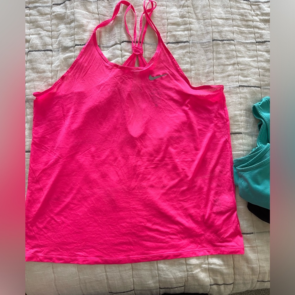 Nike running top large
